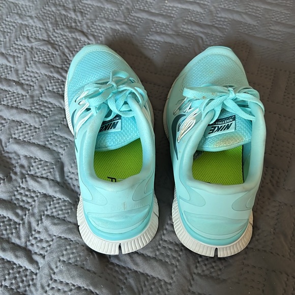 Nike sneakers - Picture 5 of 7